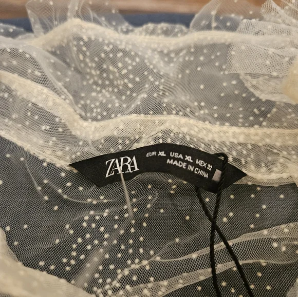 Zara Sheer Cream Blouse NWOT - Picture 2 of 2